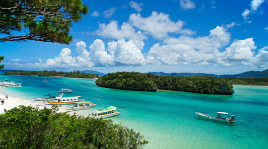 石垣島川平湾の風景